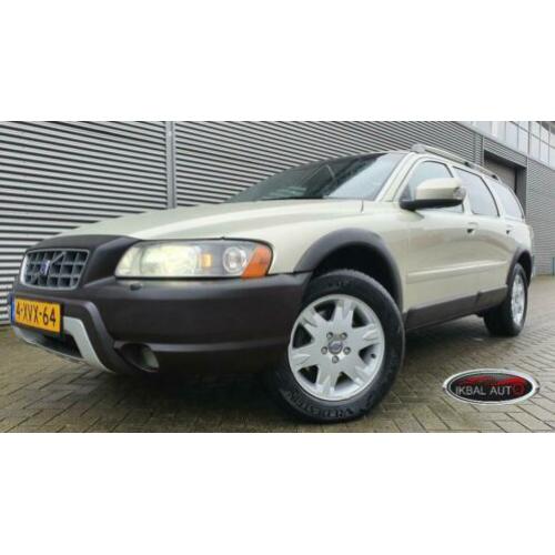 Volvo XC70 2.4 D5 AWD Momentum AUT 185 PK Navi / Trekhaak /