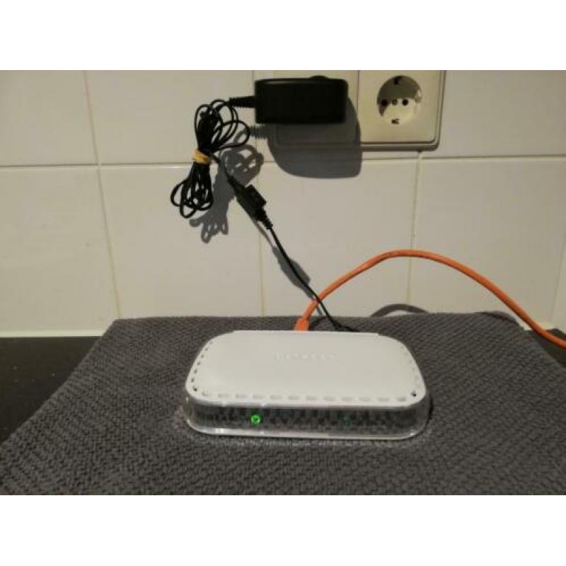 Netgear 5 poorts gigabit 10/100/1000 switch GS605 v4