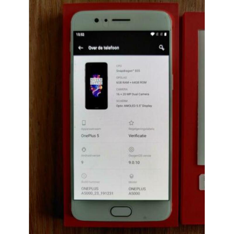 Oneplus 5 64 GB ROM / 6 Gb RAM
