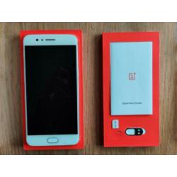Oneplus 5 64 GB ROM / 6 Gb RAM
