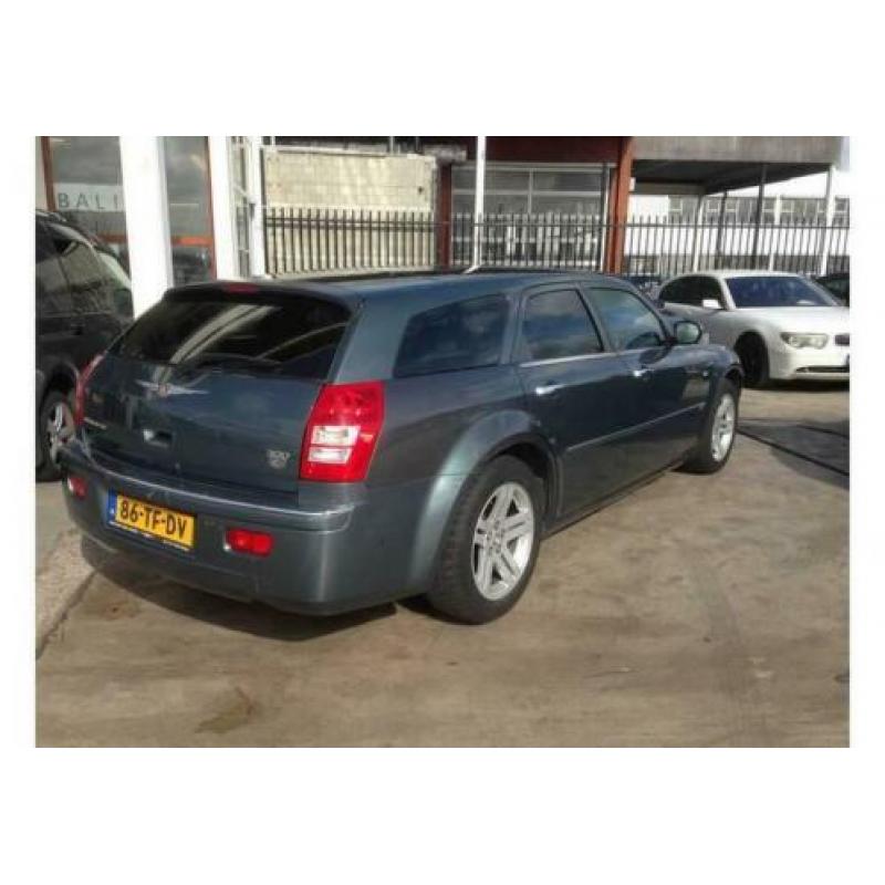 Chrysler 300C Touring 2.7 V6