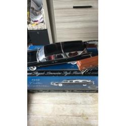 Begrafenisauto cadillac 1.18