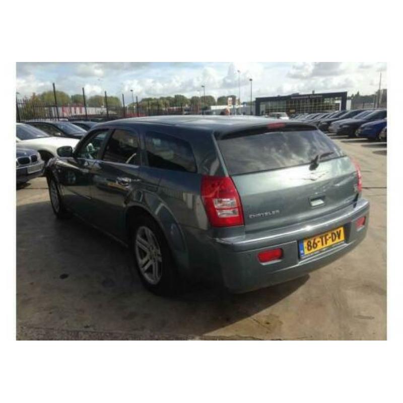 Chrysler 300C Touring 2.7 V6