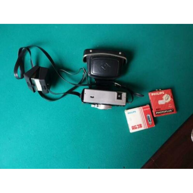 Agfa ISO-RAPID I met etui en flitser