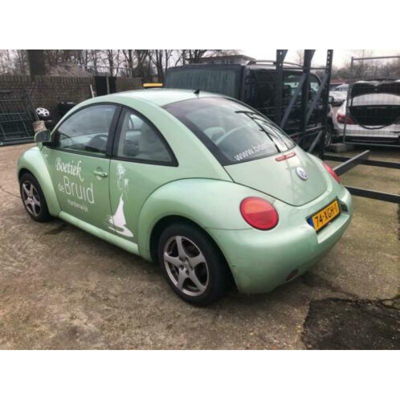 Volkswagen New Beetle 2.0 Highline
