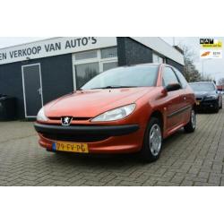 Peugeot 206 1.4 XT APK T/M 27-08-2020 ! ZUINIG & COMPACT ! A