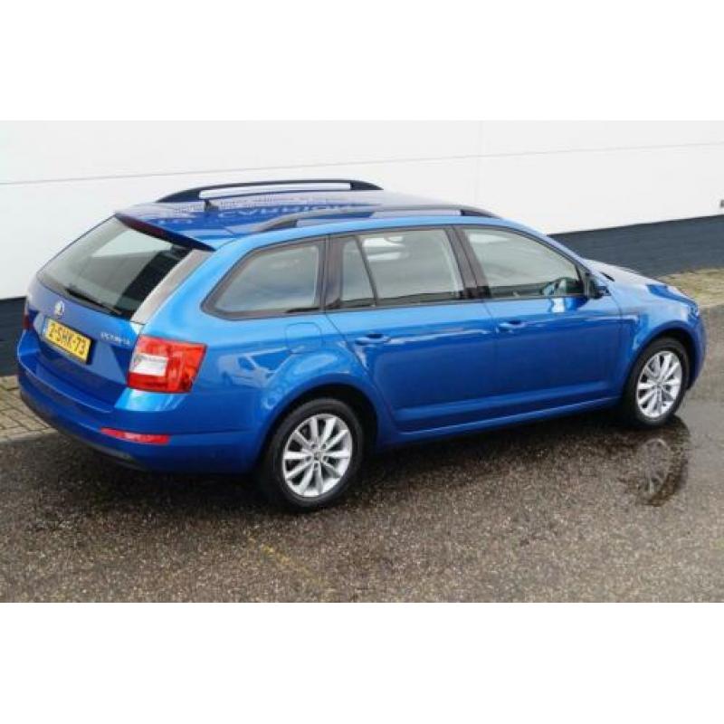 Skoda Octavia Combi 1.2 TSi 105PK nieuw model Navi PDC NAP !