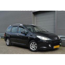 Peugeot 307 SW 1.6-16V Pack 6 Zitplaatsen Airco Pano. dak +