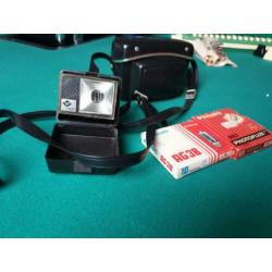 Agfa ISO-RAPID I met etui en flitser