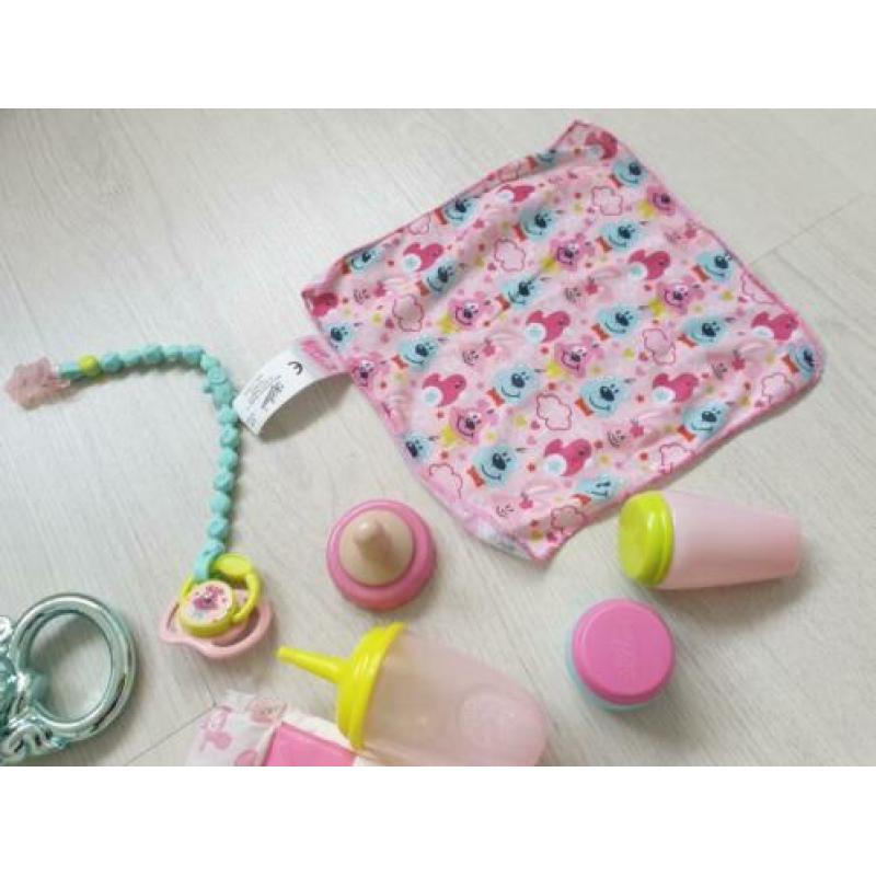 Babyborn verzorgingsset ? Nooit gebruikt en compleet !