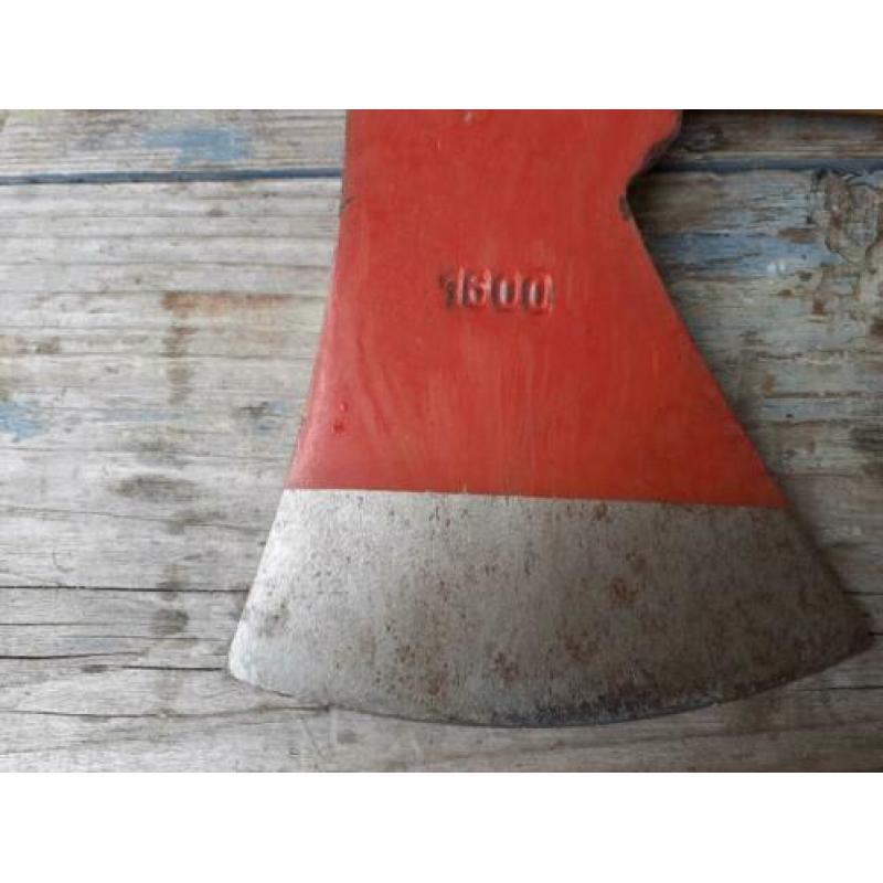 4 stuks tuin gereedschap.