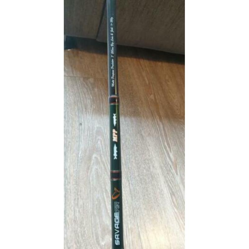Savage gear mpp big lure and jerk met abu revo