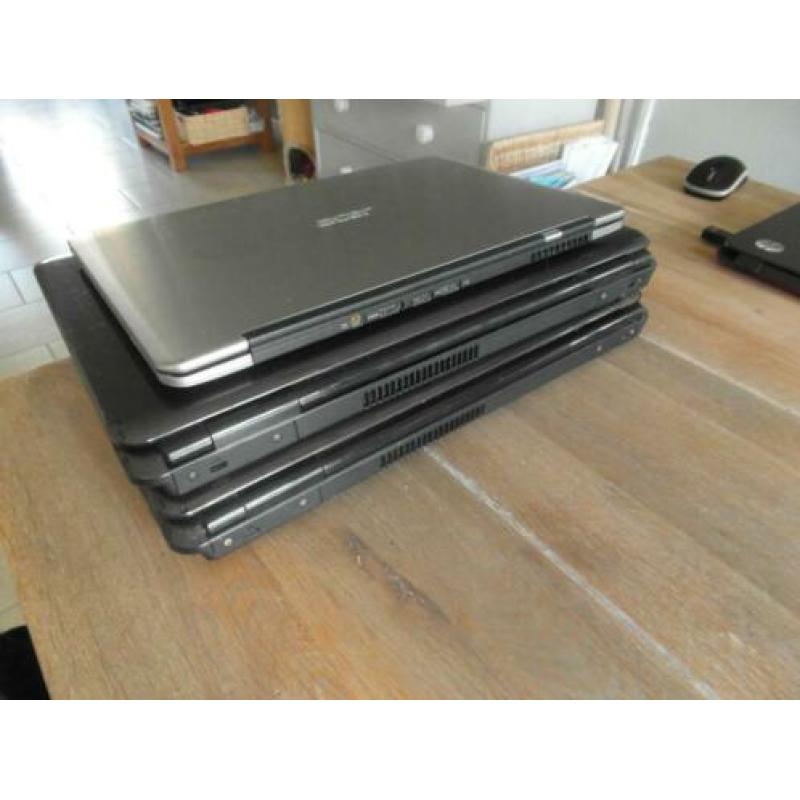 div laptops allen werkend 2x asus 1 x acer