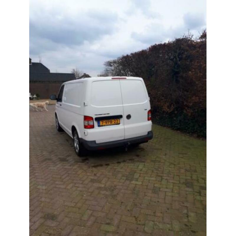 Mooie Volkswagen Transporter 2.0 TDI L1H1 bedrijfsbus