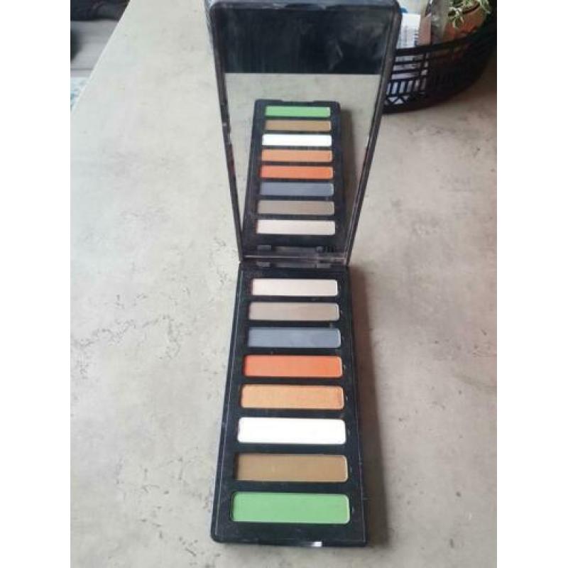 Make-up studio | eyeshadow palette | Imko A | ZGAN