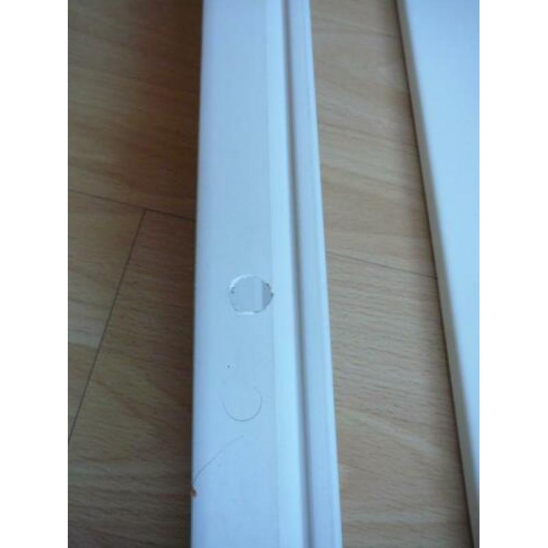 2 x kunststof goot, 2 meter, 60 x 40, crème wit