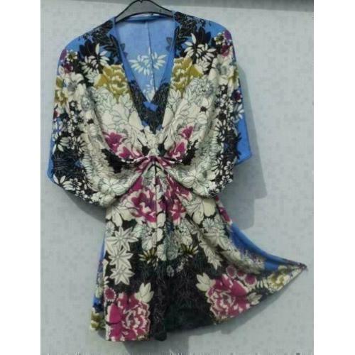 MNG SUIT prachtig steenblauw gekleurd vleermuis tuniek mt S