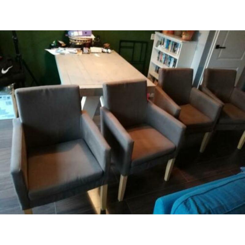 4 eettafel stoelen bruin