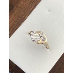 Nieuwe 14 karaat gouden ring