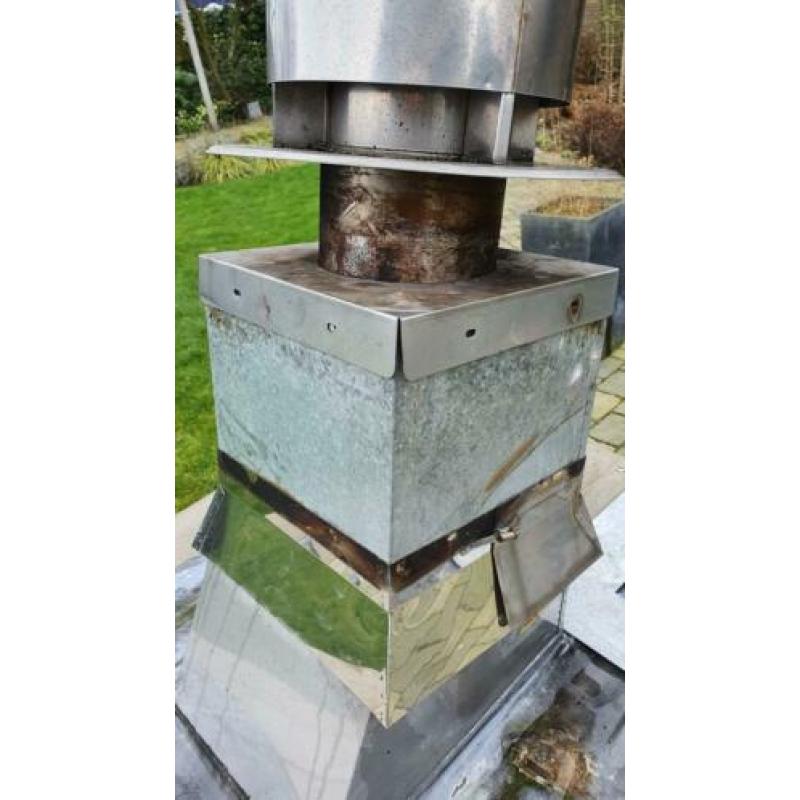 Dakdoorvoer met loodslab rookkanaal 180mm incl. trekkap RVS
