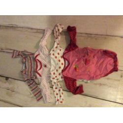 Meisjes rompers tot maat 68 en maillot en sokjes