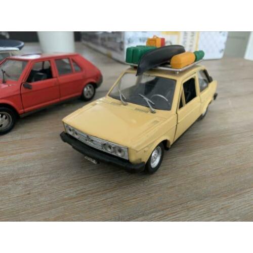 Partij fiat Polistil en bburago 1:24 vintage modelauto’s