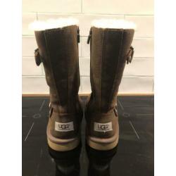 Prachtige, nieuwe UGG’s maat 31