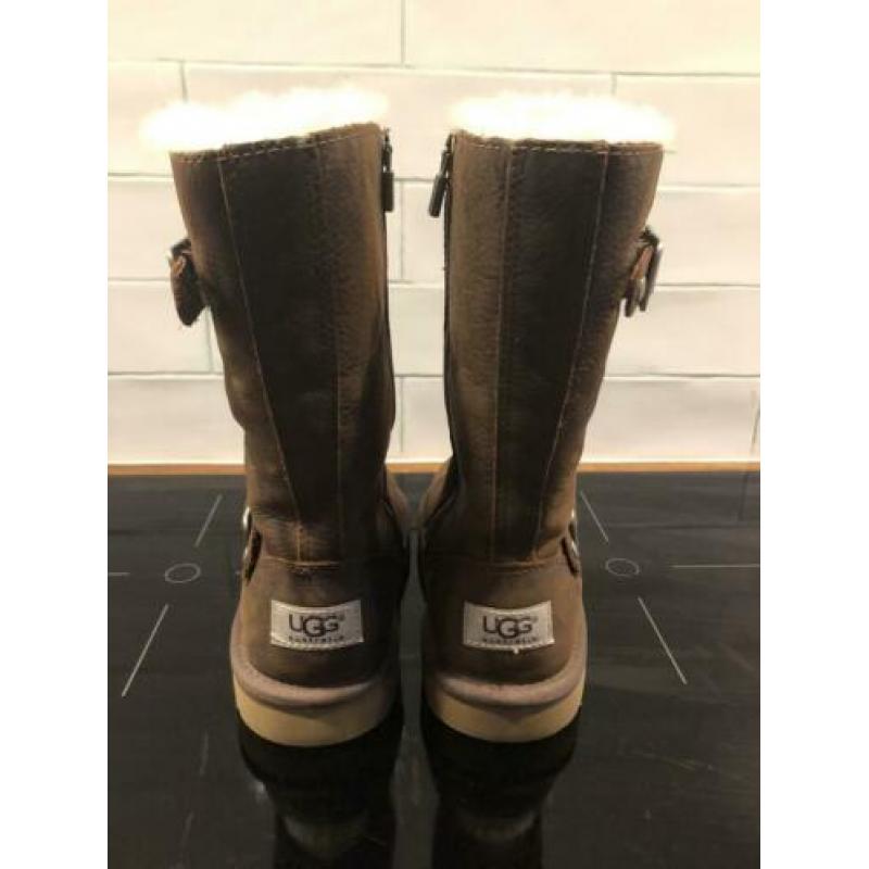 Prachtige, nieuwe UGG’s maat 31