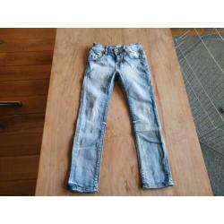 Vingino jeans maat 8