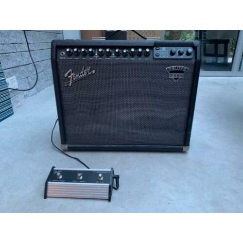 Fender Deluxe 900 Amp