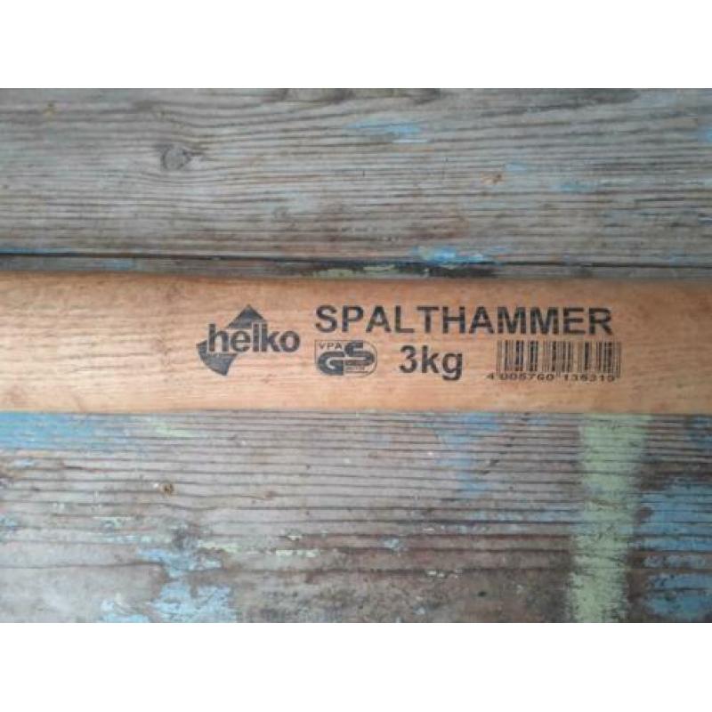 4 stuks tuin gereedschap.