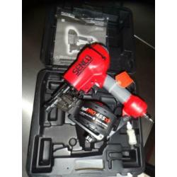 Senco RoofPro 455XP nagelpistool coilnailer nagelschieter