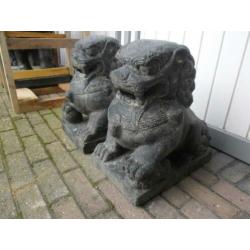 Foo Dogs