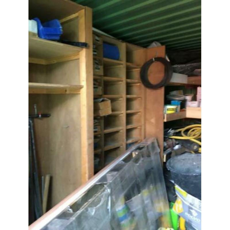 1x Zeecontainer 4 meter / 1x 6 meter
