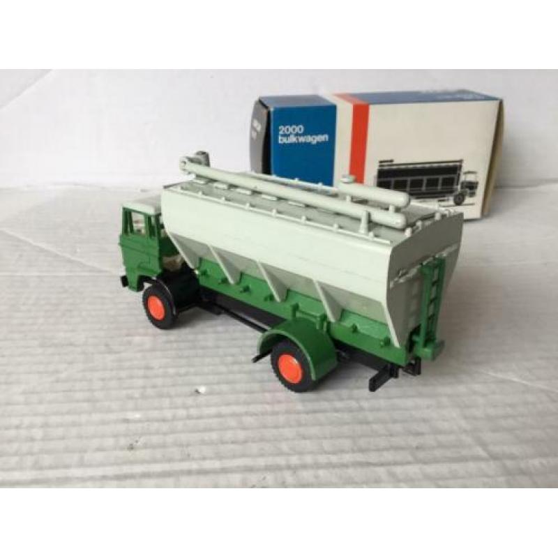 Lion Car Daf 2000 Bulkwagen / Vezelwagen in ovp