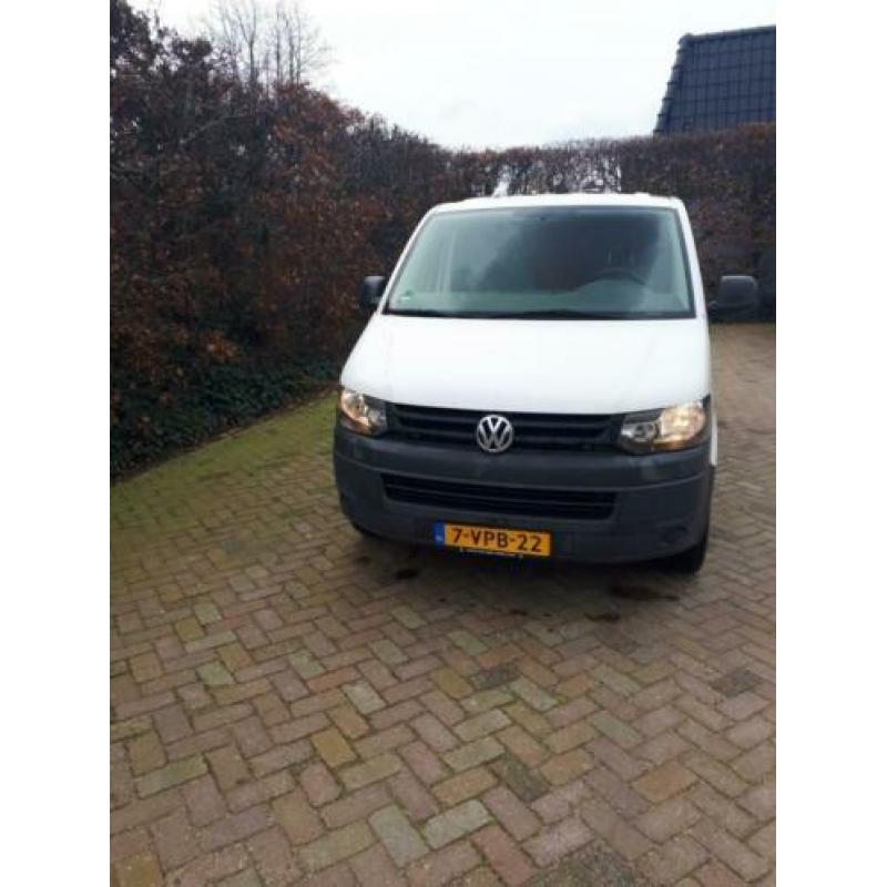 Mooie Volkswagen Transporter 2.0 TDI L1H1 bedrijfsbus