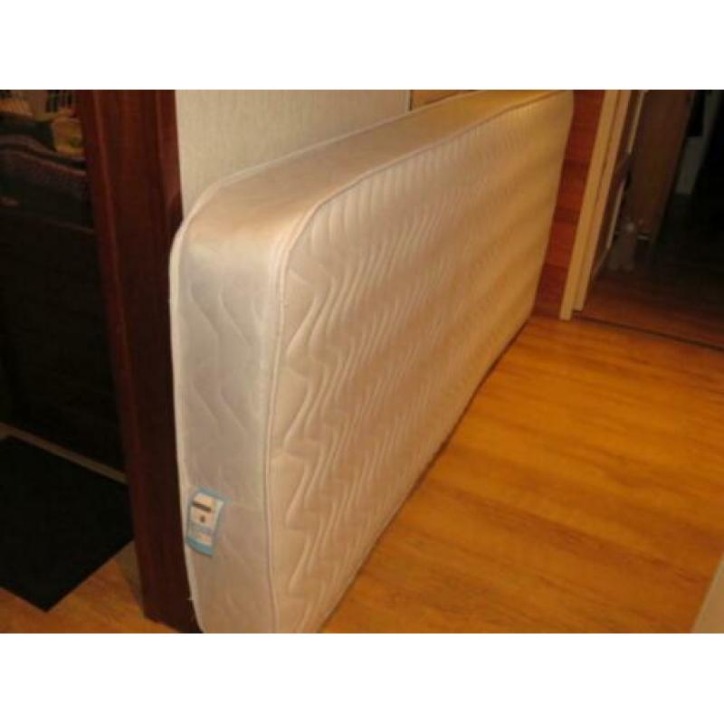 Zgan matras mt vering en geheugenschuim 90x200 hypoallergeen