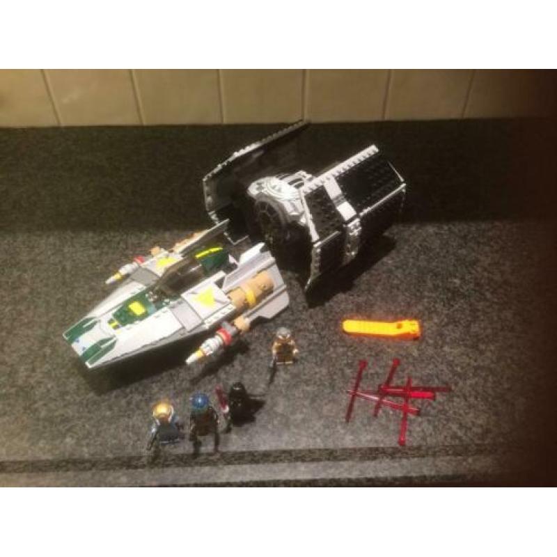 Lego Star Wars 75150 Vader's TIE Advanced vs A-Wing Starfigh