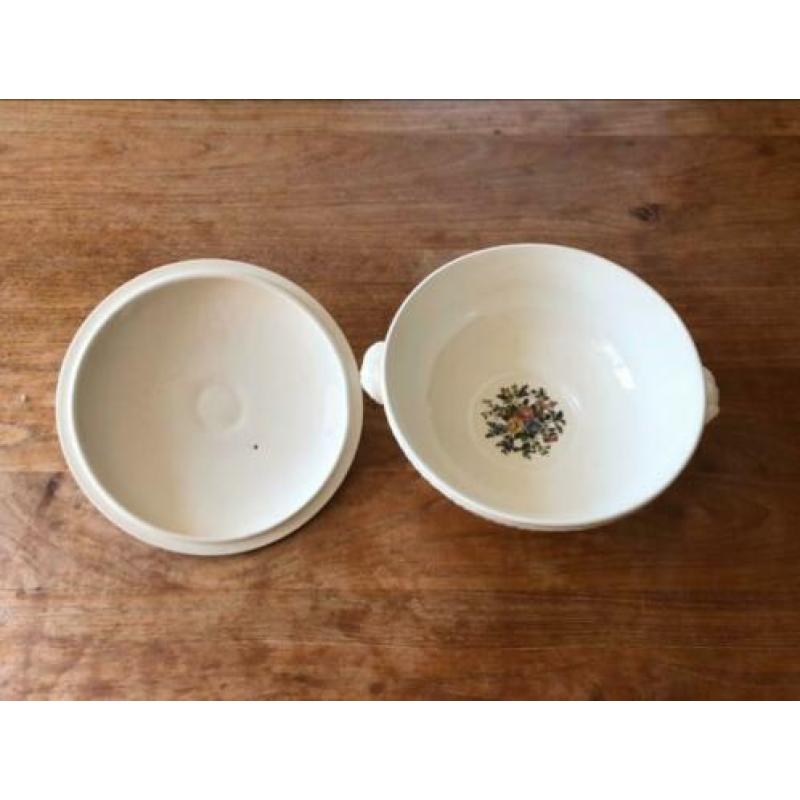 Wedgwood conway dekschaal/terrine 20cm
