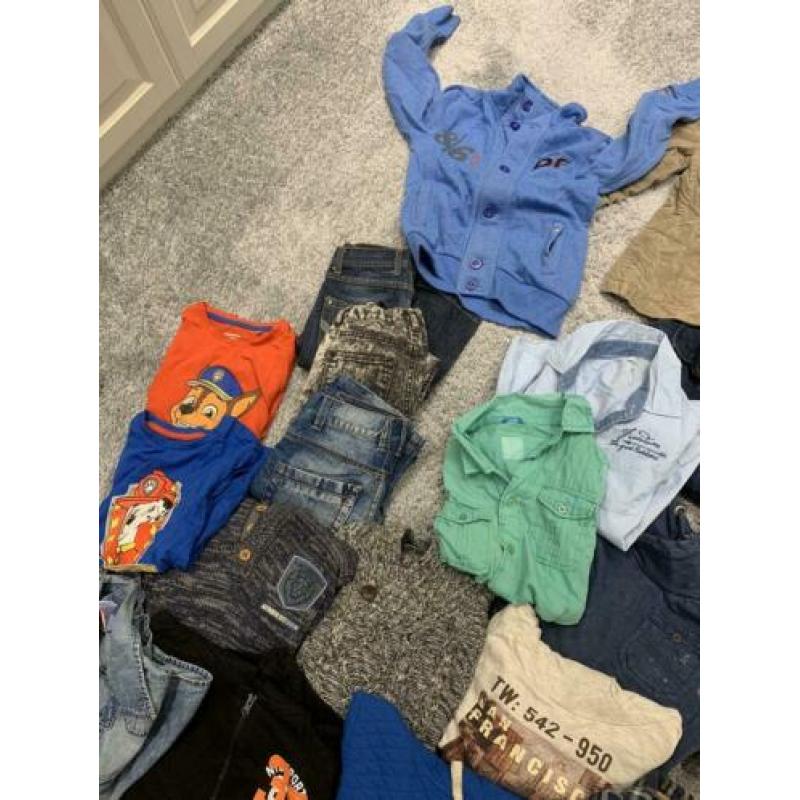 Groot pakket jongens kleding