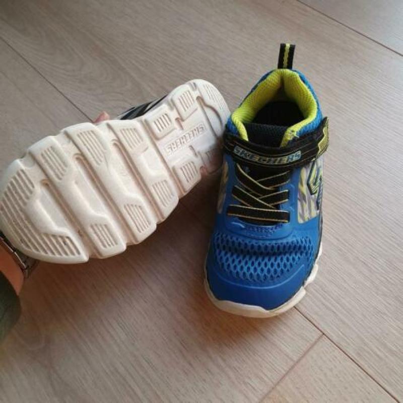 Sketchers maat 26