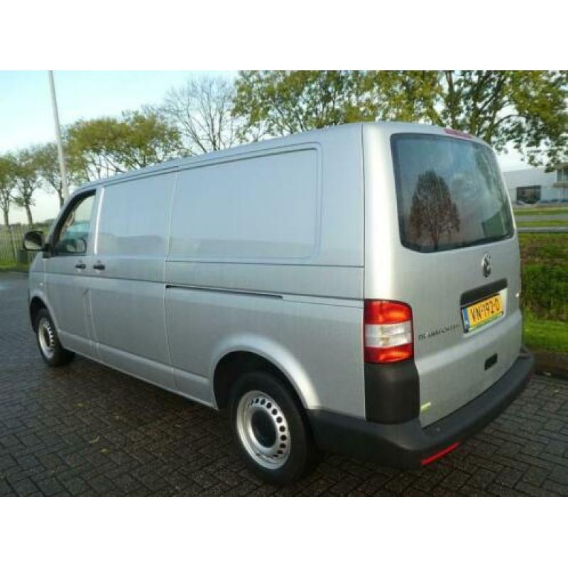 VOLKSWAGEN TRANSPORTER 2.0 TDI lang, metallic, 102