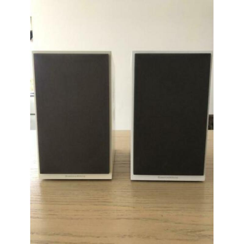 B&W CM1 luidsprekers wit