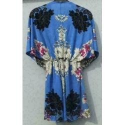 MNG SUIT prachtig steenblauw gekleurd vleermuis tuniek mt S