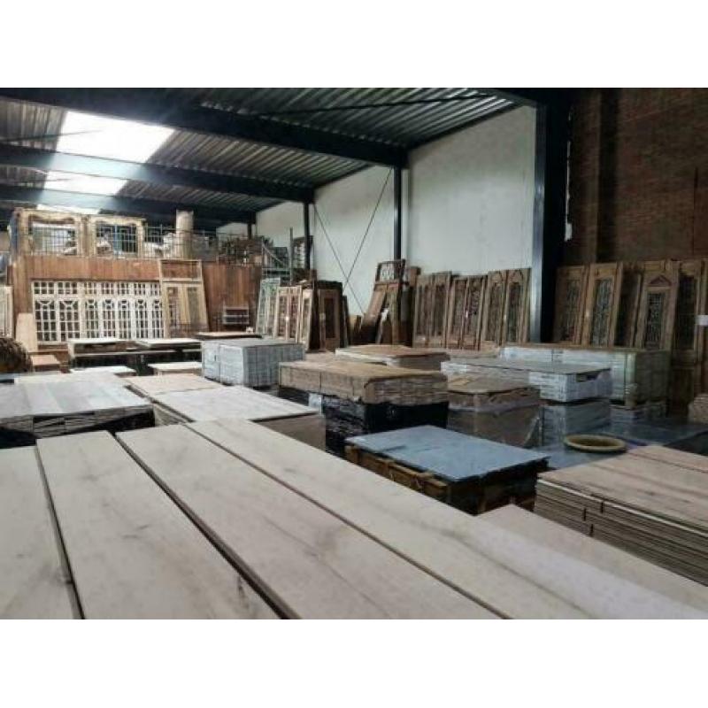 Eiken, pine, grenen vloerendelen voor groothandelsprijzen!