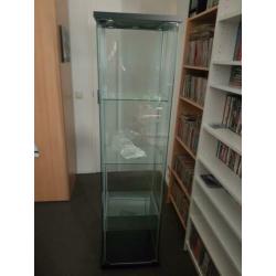 Vitrinekast met verlichting Ikea Detolf Zwart bruin 43x163cm