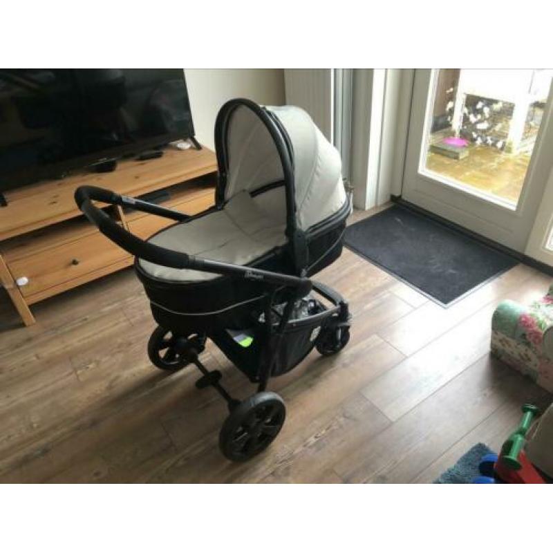 Kinderwagen/wandelwagencombinatie van BabyGo - Z.g.a.n.