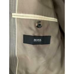 Hugo Boss kostuum maat 102