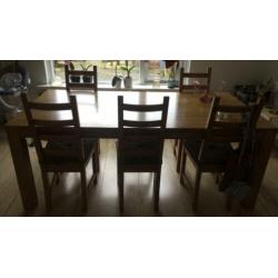 Grenen eettafel