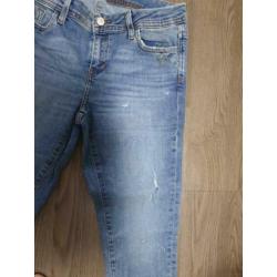 Zara jeans maat 28